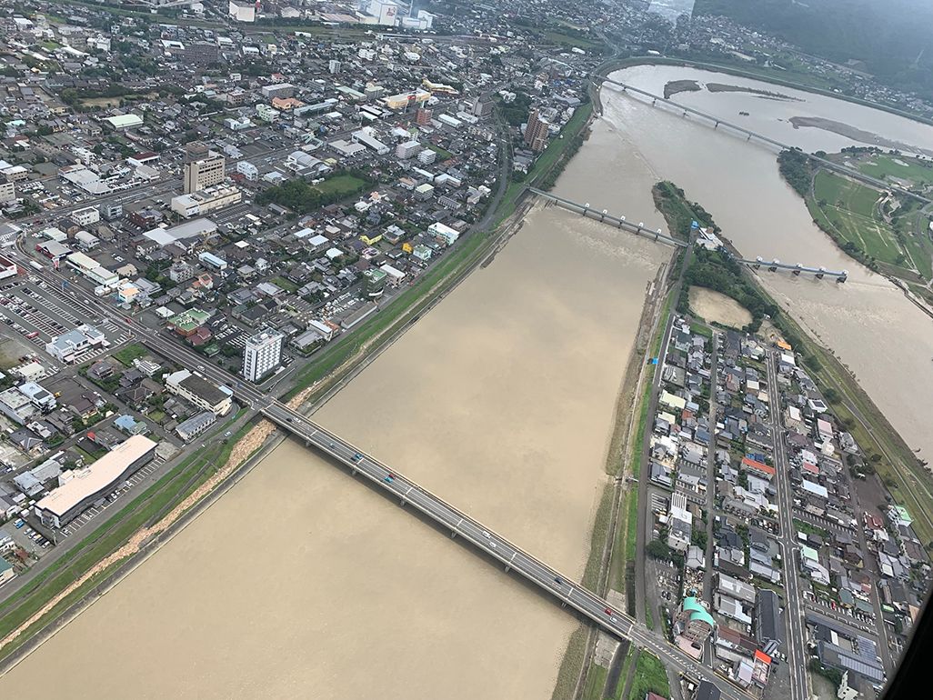 自衛隊ヘリから降下も 7月豪雨災害に対応したKDDIの基地局復旧